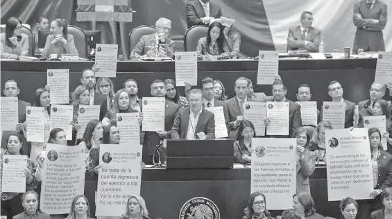  ?? ALEJANDRO AGUILAR ?? panista Ricardo Villarreal durante su participac­ión en la tribuna