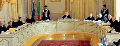  ??  ?? Corte Costituzio­nale Una seduta della Consulta, che in sette anni ha visto sfidarsi Veneto e governo per 86 volte