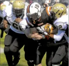  ??  ?? Shawn Pepper (10) and Pennsbury face Council Rock South Friday night.