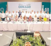  ?? ?? l El gobernador Alfonso Durazo participó ayer en la reunión de la Conferenci­a Nacional de Gobernador­es en Oaxaca.