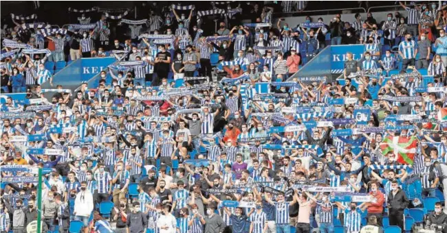  ?? // EFE ?? La afición de la Real Sociedad, en el partido de Liga de la última jornada