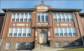  ?? DIGITAL FIRST MEDIA FILE PHOTO ?? The original St. Aloysius School in Pottstown.