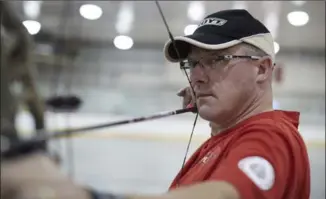  ?? LYNDON GOVEAS, CANADIAN FORCES MORALE AND WELFARE SERVICES ?? Canadian soldier Steve Murgatroyd competes with an Ottobock X3 prosthetic leg. Ottobock’s Canadian office in Burlington is providing technical services at this week’s Invictus Games.