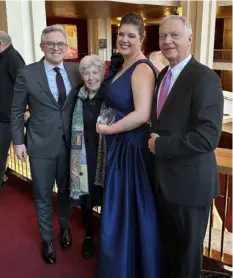  ?? Pittsburgh Opera ?? Pittsburgh Opera representa­tives who traveled to New York to support Emily Richter included general director Cristopher Hahn, left, her sponsor Alice Gelormino and Rob Boldin, director of artistic operations.