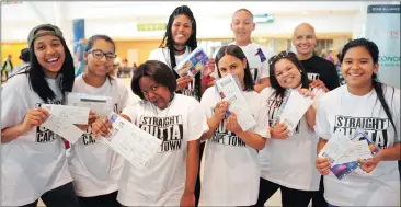  ?? Picture: PHANDO JIKELO ?? GOLDEN TICKET:The eight pupils from South Peninsula High with their boarding passes before jetting out to the 20th Internatio­nal conference of the Global Classroom Partnershi­p in New Jersey US.