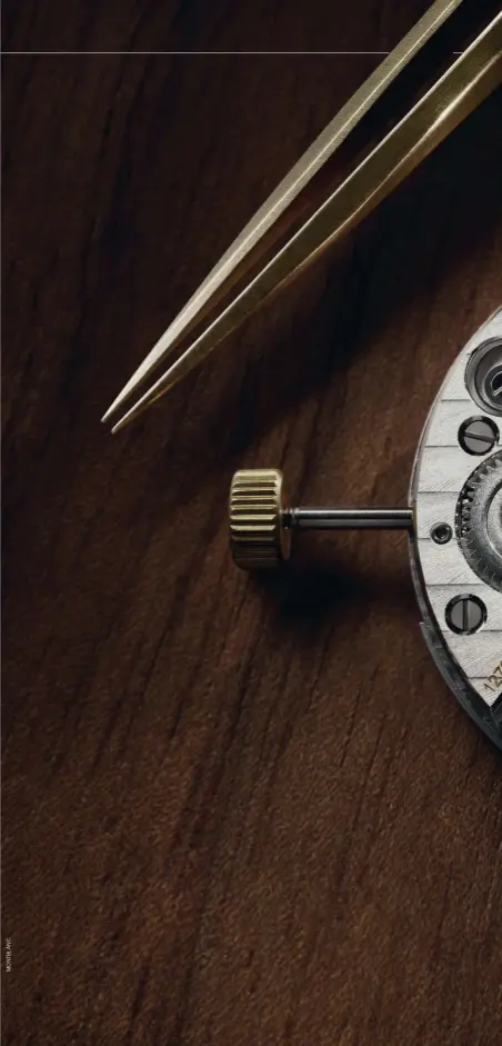  ??  ?? The inner workings of the Montblanc Heritage Pythagore Small Second Limited Edition 148, one of the brand’s new launches for 2021