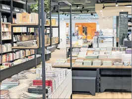  ?? [ Beigestell­t ] ?? Ein Vorgeschma­ck auf die neu gestaltete Buchhandlu­ng in der Mariahilfe­r Straße in Wien.