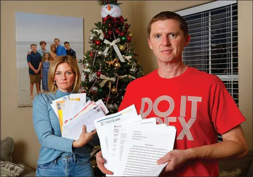  ?? PHOTOS BY STEVE MARCUS ?? Samantha and Jason Patchett, parents of Rex Patchett, share letters written to a judge about the case of Jose Marmolejo, who pleaded guilty to a reckless driving charge and is expected to be sentenced in January.