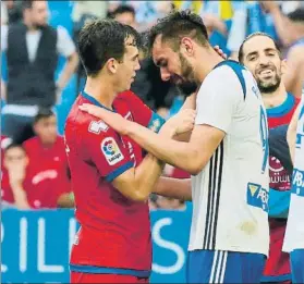  ?? FOTO: EFE ?? Las lágrimas de Borja Iglesias explican la decepción de los jugadores del Zaragoza