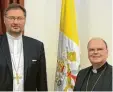 ?? ?? Meier (rechts) mit dem Apostolisc­hen Nuntius in der Ukraine, dem katholi‰ schen Erzbischof Visvaldas Kulbokas.
