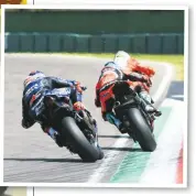  ??  ?? Van der Mark tight on the tail of Marco Melandri shortly before taking him out