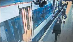  ??  ?? ON CAMERA: CCTV film of Saima Ahmed boarding an Undergroun­d train in London.