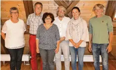  ?? Foto: Claudia Bader ?? Der neue Vorstand des Vereins „Menschen begegnen Menschen“: (von links) Gerlinde Schwank, Ernst Weber, Maria Molnar, Vorsitzend­er Adi Hoesle, Susanne Ehrmann und Manfred Kaiser.