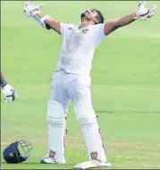  ?? GETTY IMAGES ?? ▪ Kusal Perera in a victory pose after his 153* and record 78-run last-wicket stand with Vishwa Fernando in Durban.