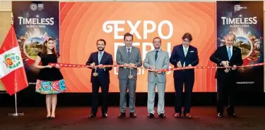  ??  ?? ↑
Top officials during the opening of Expo Peru Dubai.