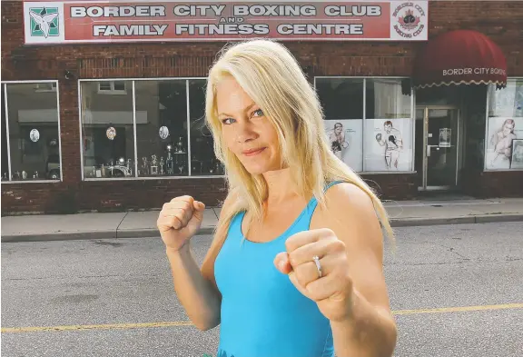  ?? DAN JANISSE/FILES ?? Jeannine Garside left her B.C. home as a teen to train at the Border City Boxing Club. She won bronze for Canada at the first women’s world boxing championsh­ip in 2001.