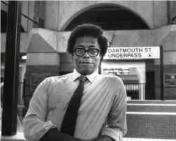  ?? WENDY MAEDA/GLOBE STAFF/FILE ?? The New England Poetry Club will present an award in honor of the late Sam Cornish, Boston’s first poet laureate (at Back Bay Station in 1987).