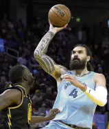  ?? ?? Steven Adams