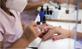  ?? Industry standards. Photograph: Xinhua/Rex/Shuttersto­ck ?? Nail salon workers in New York are fighting to establish a council that would create