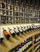  ??  ?? Il y a moins d’exportatio­ns de vins de Bordeaux vers les Etats-Unis.