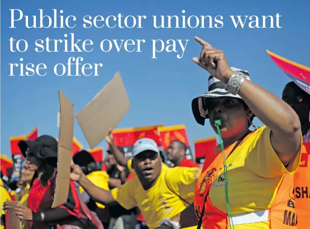  ?? Photo: Tebogo Letsie/sowetan/gallo Images ?? Popcru members on strike in 2013. Another work stoppage is on the cards over the government’s increase offer.