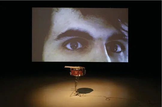  ??  ?? Above: Anri Sala, Another Solo in the Doldrums (Serpentine), 2011; customized snare drum with inbuilt speaker; coll. Ishikawa Foundation. In the background: Anri Sala, Answer Me, 2008; HD video, color, stereo, 4’ 51’’; coll. Ishikawa Foundation. Photo: Marc Domage. Courtesy: the artist, Marian Goodman, Hauser & Wirth, Esther Shipper, Galerie Rüdiger Schöttle, Galerie Chantal Crousel. Below: Ryan Gander, Tell my Mother not to Worry (iii), 2012; marble; coll. Ishikawa Foundation. Photo: Marc Domage. Courtesy: Taro Nasu. © Ryan Gander and ADAGP, Paris, 2019.