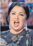  ?? FOTO: PROKOFYEV/IMAGO IMAGES ?? Anna Netrebko 2019 bei einem Auftritt im Moskauer Bolshoi Theater.