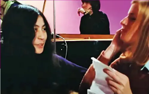  ??  ?? Come together, right now: Yoko Ono, left, and Linda McCartney have fun at Twickenham Studios in West London