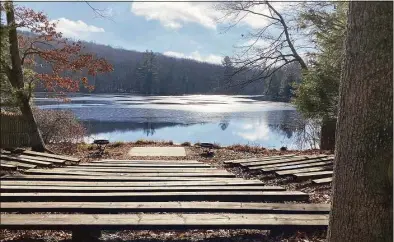  ?? Christophe­r Guerette / Contribute­d photo ?? A scene from the 255-acre Deer Lake in Killingwor­th, which is up for sale.