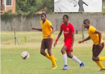  ?? CONTRIBUTE­D ?? Sheldon Battiste Jr during a game of football.