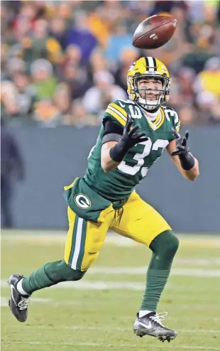  ?? ADAM WESLEY / USA TODAY NETWORK-WISCONSIN ?? Green Bay’s Micah Hyde is playing the best football of his career and has afforded the Packers six-position versatilit­y as their cornerback­s have battled injuries this season.