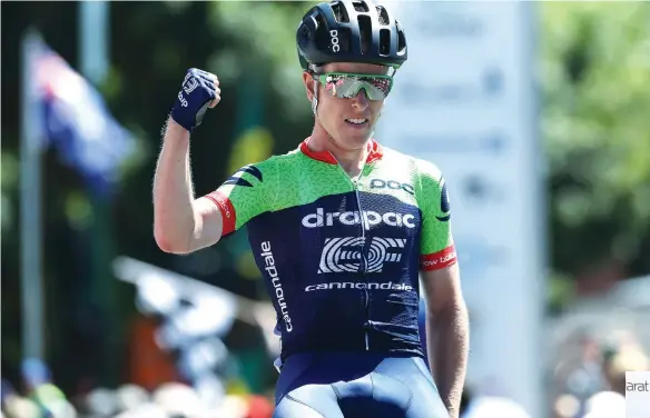  ?? Photograph CON CHRONIS PHOTOGRAPH­Y ?? Main photo: Drouin’s Cyrus Monk defied the hot conditions to win the Australian under 23 Road Race Championsh­ip after a daring solo move on Saturday. He took out the race 26 seconds ahead of the runner-up.