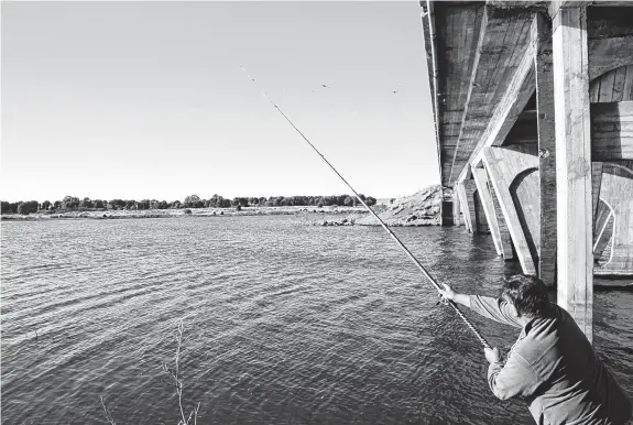  ?? ARCHIVO LA NUEVA. ?? Pese a que el mes pasado se anunció que se iba a permitir la pesca deportiva en Paso de las Piedras, todavía no hay novedades.