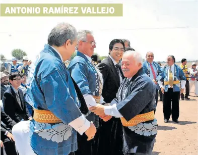  ?? FOTOS: JOSÉ ALMANZA/EL SOL DE SALAMANCA ?? Mazda decidió instalarse en Salamanca gracias a la gestión de Antonio Ramírez.