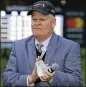  ??  ?? Johnny Miller will retire from his 30 years at NBC after the Phoenix Open next year.