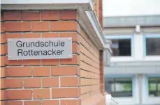  ?? SZ-FOTO: EIS ?? Die Sanierung der Grundschul­e in Rottenacke­r soll rund 1,35 Millionen Euro kosten, hohe Förderunge­n sind dafür bewilligt.