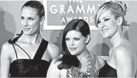  ?? MATT SAYLES/AP 2007 ?? Emily Strayer, from left, Natalie Maines and Martie Maguire.