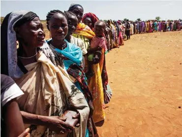  ?? Foto: AFP/Albert González Farrán ?? 2,6 Millionen Südsudanes­en gelten als Binnenflüc­htlinge – bei 11,3 Millionen Einwohnern insgesamt.