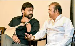  ??  ?? TOP FRIENDS: Chiranjeev­i and Mohan Babu at the event