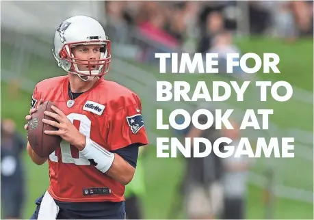  ?? BOB DECHIARA, USA TODAY SPORTS ?? Patriots quarterbac­k Tom Brady certainly has the wherewitha­l to play many more seasons, but why should he chance it?