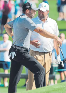  ?? FOTO: EFE ?? Dos campeones en Augusta Sergio García, en 2017, y Txema Olazábal, en 1994 y 1999