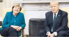  ??  ?? Erstes Abtasten in Washington: Die deutsche Kanzlerin Angela Merkel traf am Freitag US-Präsident Donald Trump im Weißen Haus.