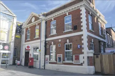 ?? Picture: Paul Amos FM3125925 ?? Ashford Post Office in Tufton Street will be closed from September 20