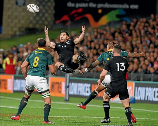  ?? PHOTO: REUTERS ?? All Blacks wing Nehe Milner-Skudder looks like he’s heading for a tough landing as he loses a high ball.