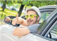  ??  ?? Ein gutes Klima im Auto trägt ganzjährig dazu bei, dass man sein Ziel entspannt erreicht. Bei einem Sommerchec­k sollte man daher Klimaanlag­e und Standheizu­ng prüfen..