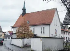  ?? FOTO: VERA STILLER ?? Hier im Wangener Franziskan­erkloster wurde vor 70 Jahren die neue Glocke „Ave Maria Immaculata“feierlich geweiht.