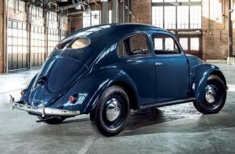  ?? ?? The 1950 Volkswagen Beetle. (Volkswagen)