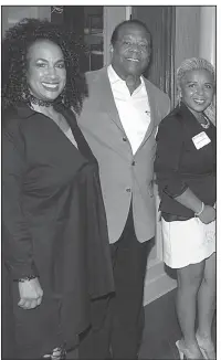  ??  ?? Delores Vanpelt with Richard Mays and his wife, Supha Xayprasith-Mays