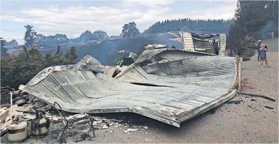  ?? Photo / Supplied ?? The fire left a trail of destructio­n through the Redwood Valley property.