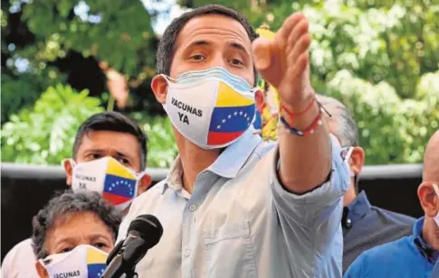  ?? AFP ?? Juan Guaidó, ayer en una rueda de prensa en el municipio caraqueño de Chacao